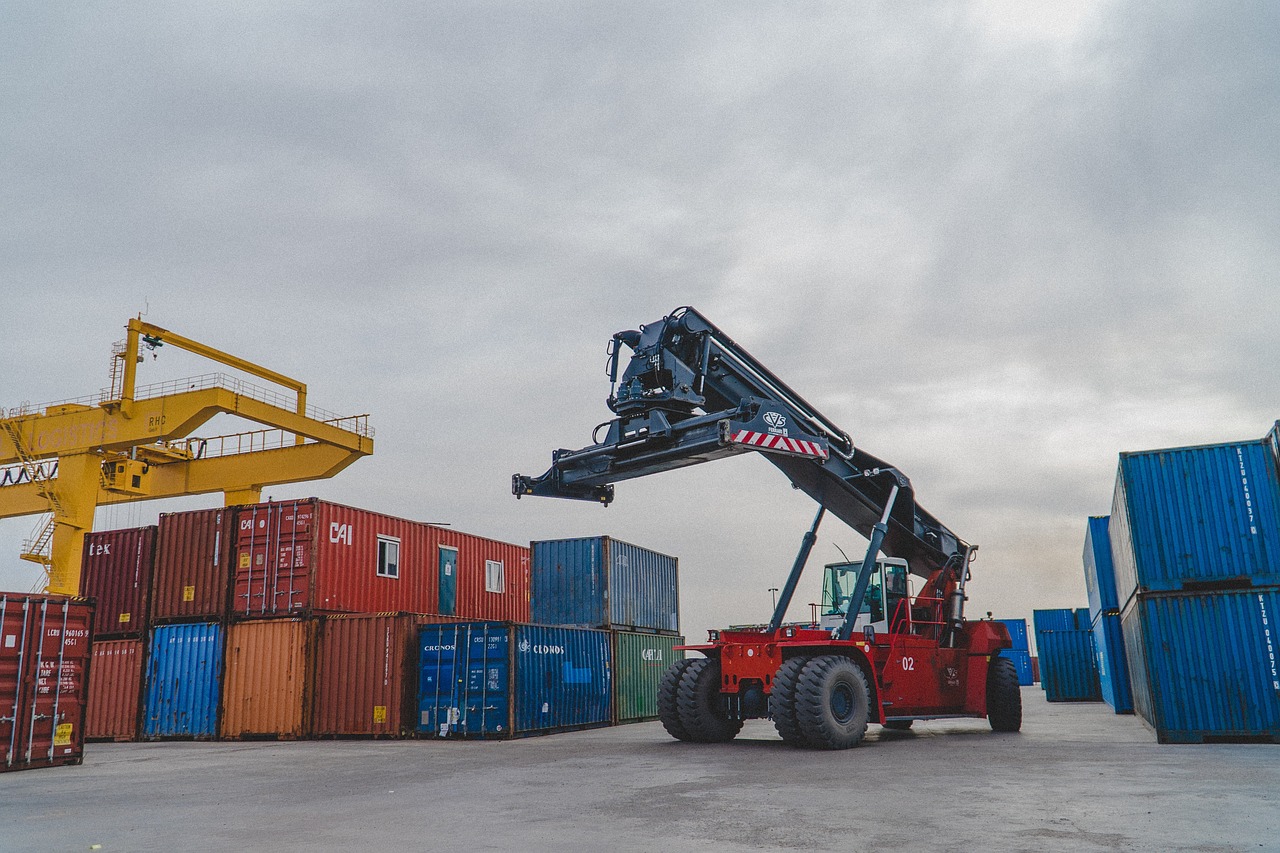standard shipping containers